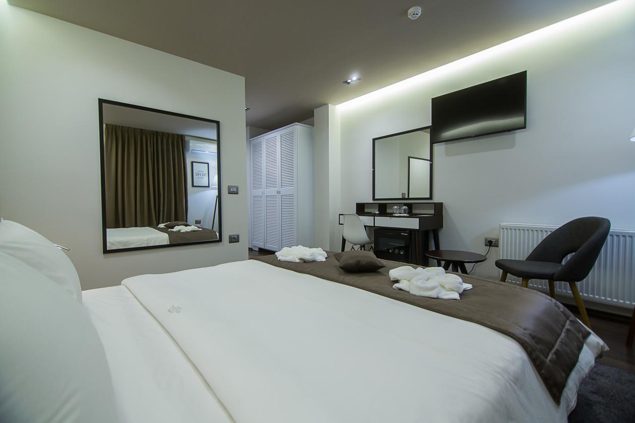 Hotel Regal Korce Buitenkant foto